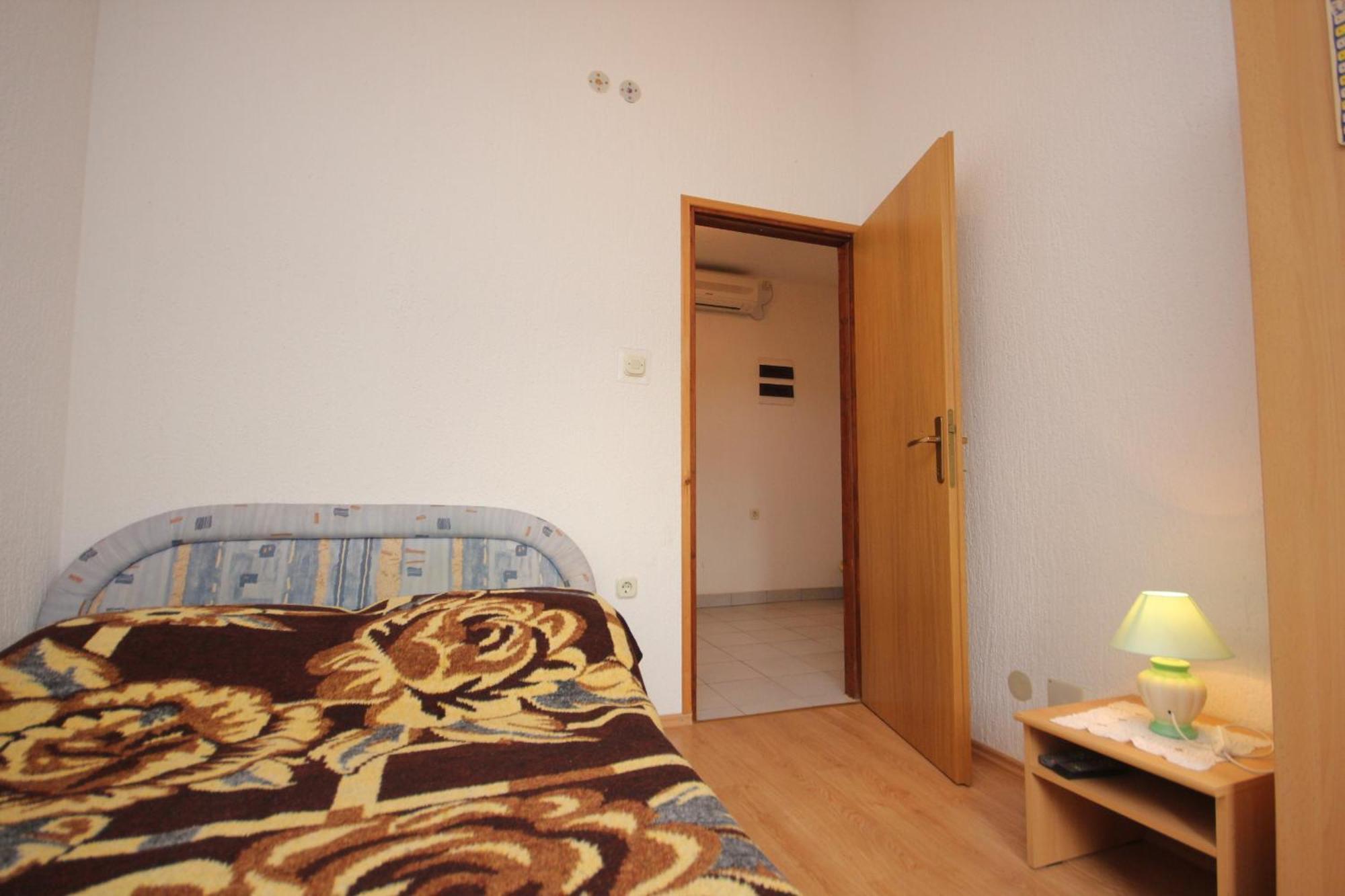 Apartments With A Parking Space Kraj, Pasman - 8502 Tkon Room photo